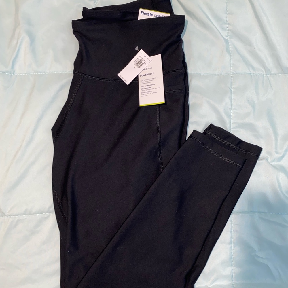 Old Navy Active- Elevate Leggings- High Rise